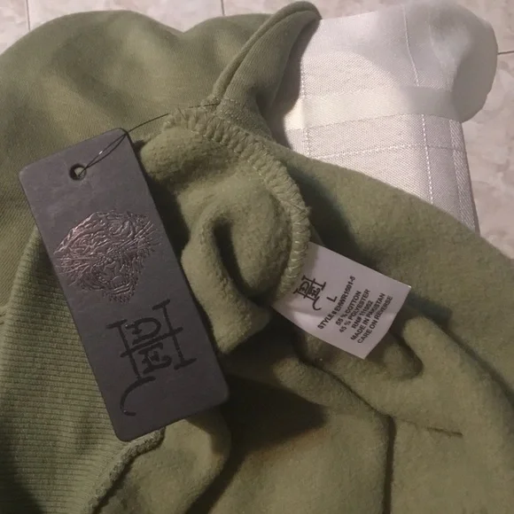 🌹2X HOST PICK🌹 ED HARDY “LOVE KILLS SLOWLY” GREEN PULL OVER HOODIE/NWT/SZ L - Picture 8 of 15